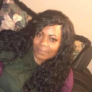 Meet your Posher, Aja