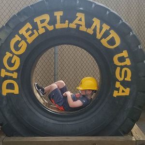 Meet your Posher, Lori