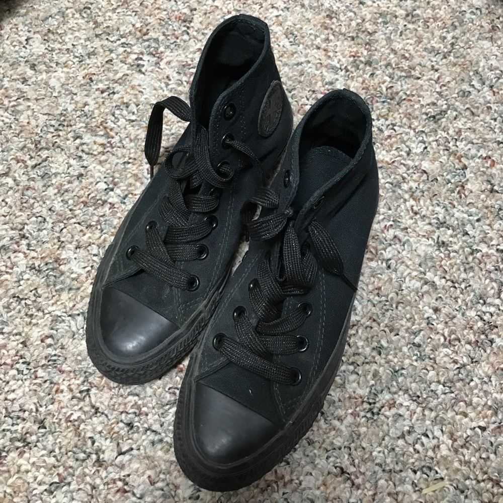 Black Converse