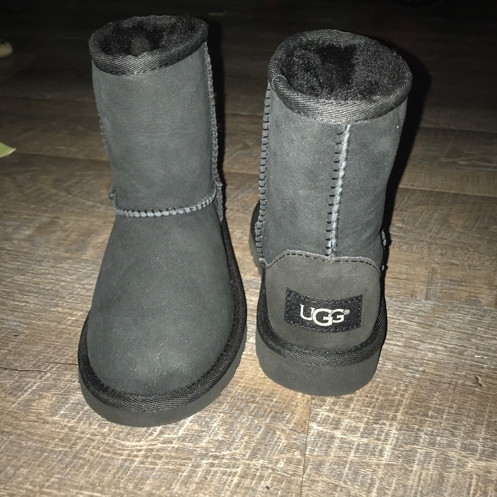 Toddler brand new uggs