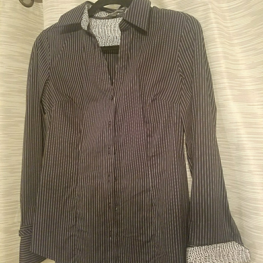 Express Design Studio Women's Button Down