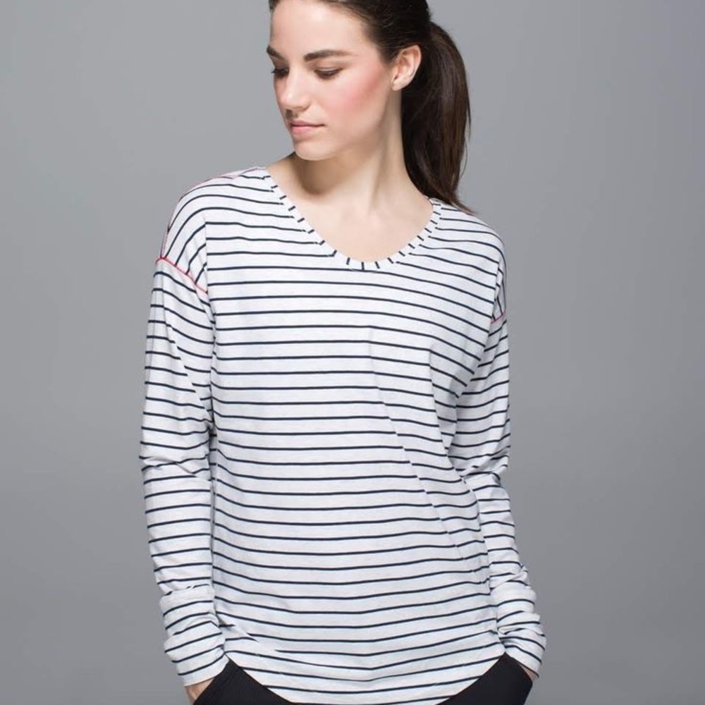 Lululemon weekend LS