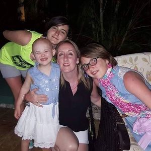 Meet your Posher, Lisa