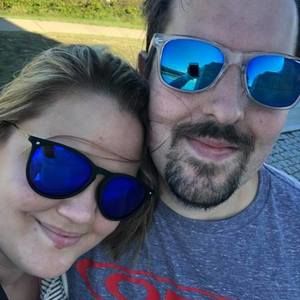 Meet your Posher, Malinda