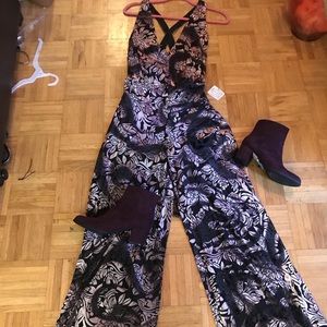 A free people jumpsuit very elegant velour