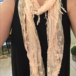 Pink lace scarf with fringe