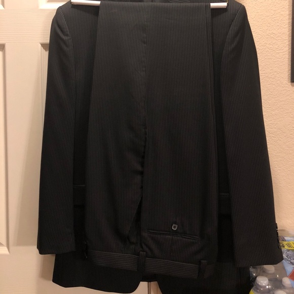 Men’s Suit jacket and pants - Picture 3 of 7