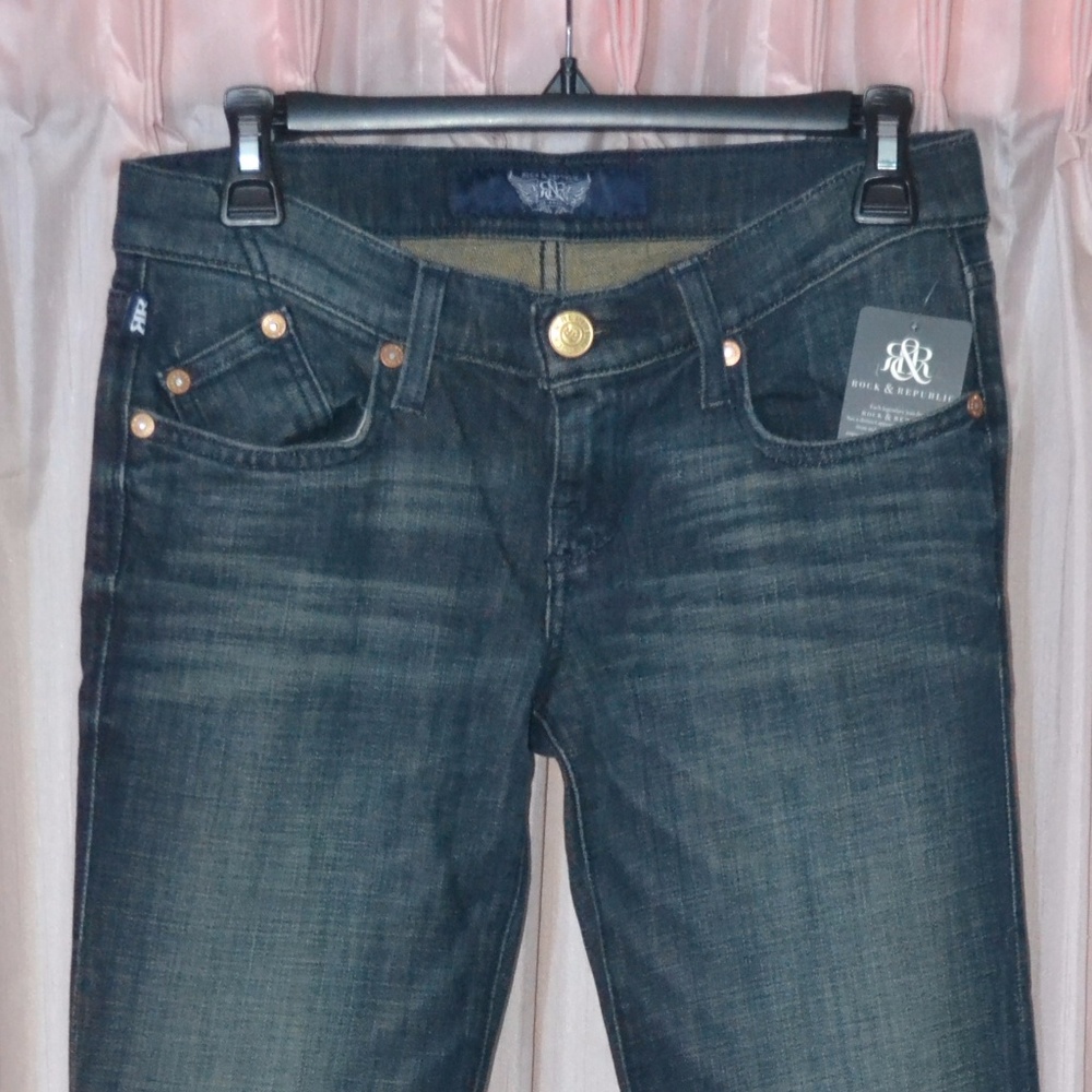 NWT Rock & Republic Sz. 26 Jeans Low Rise Flare