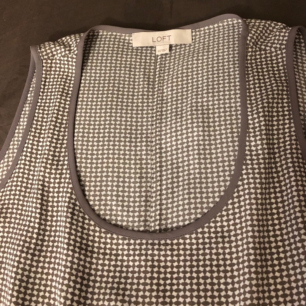 Loft Patterned tank - Picture 2 of 3