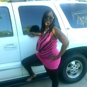 Meet your Posher, Danyetta