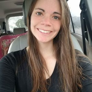 Meet your Posher, Holly