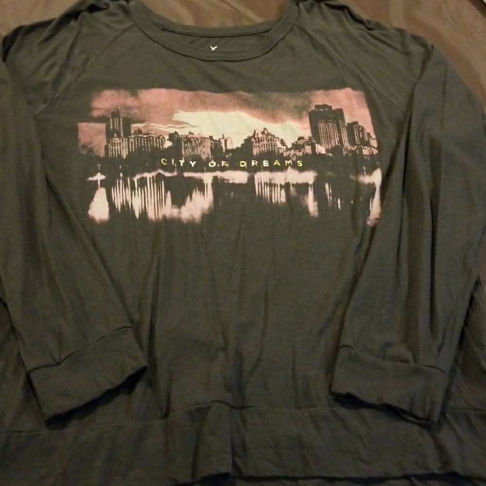 Pick 3 for $5🎊🎊Women's shirt