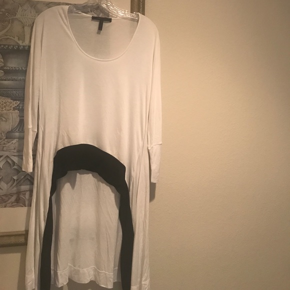 Top - Picture 1 of 1