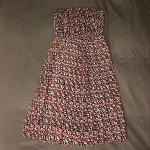 Kimchi Blue Floral strapless dress