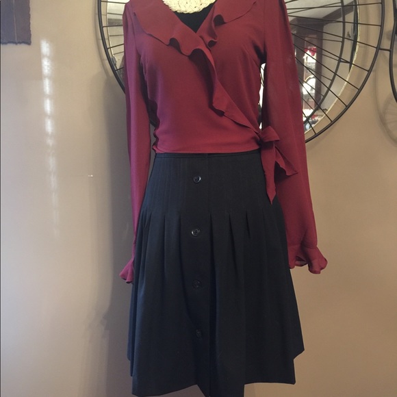 BUNDLE SALE: Wrap semi-sheer top - Picture 5 of 7