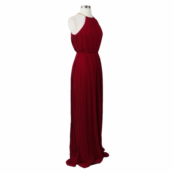 Burgundy Red Sleeveless Halter Pleated Maxi Dress - Picture 6 of 8
