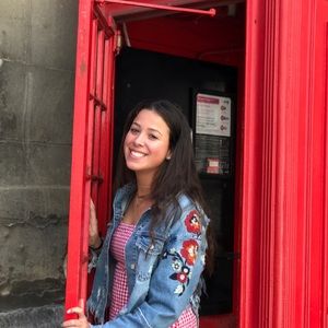 Meet your Posher, Lauren