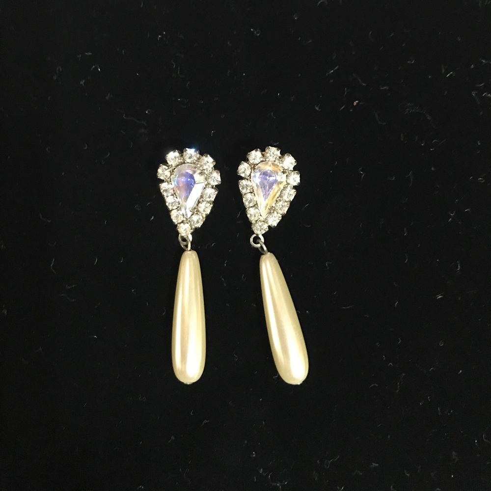 Dangling Pearl and Rhinestone Earrings.