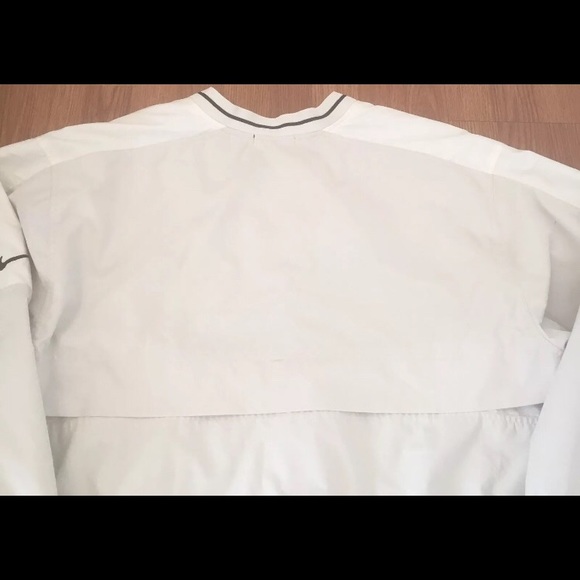 Nike Golf Men’s Jacket Beige Vented Back - Picture 6 of 6