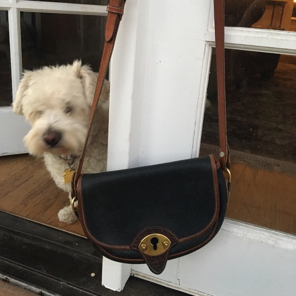 Dooney and Bourke crossbody bag