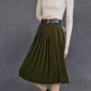 Urban Outfitters Forest Green Pleated Skirt