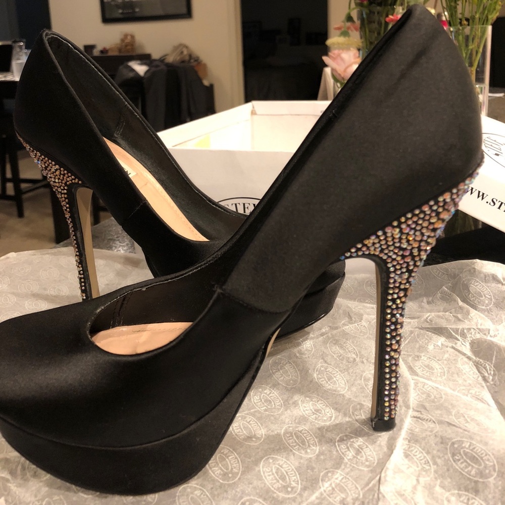 Jeweled platform heels for day or night!