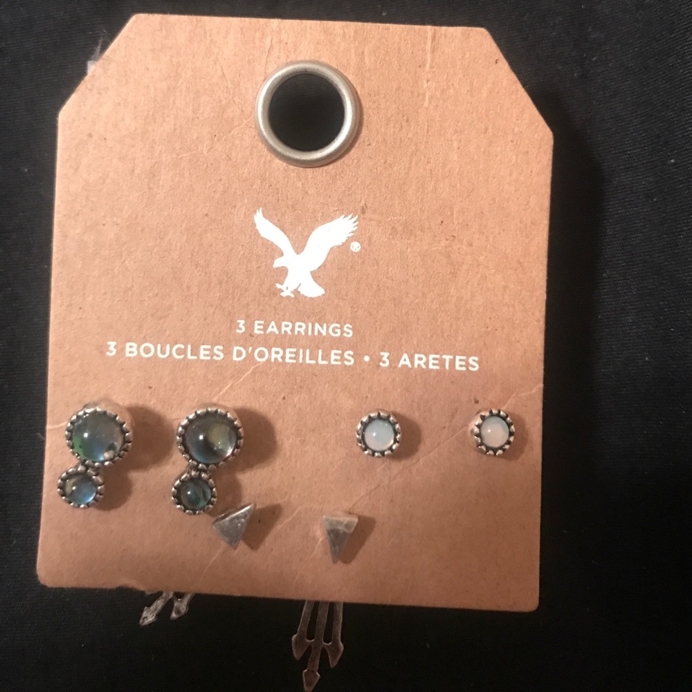 Set of earrings