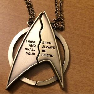 Star Trek friendship necklace set