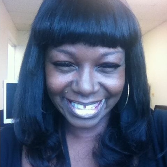 Meet your Posher, Bridgette - Picture 1 of 1