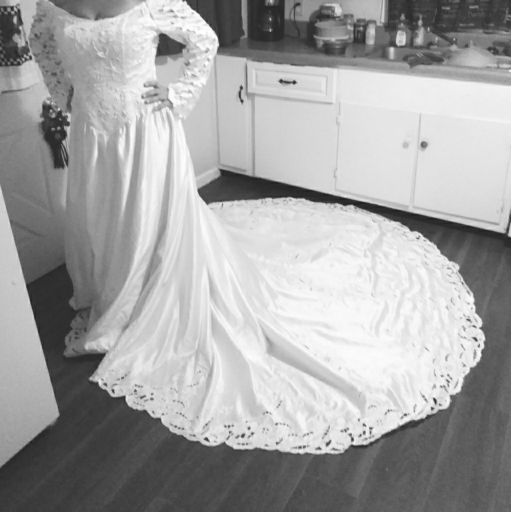 Vintage wedding gown