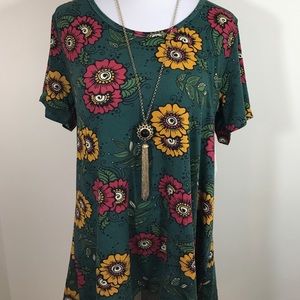 LulaRoe Classic T
