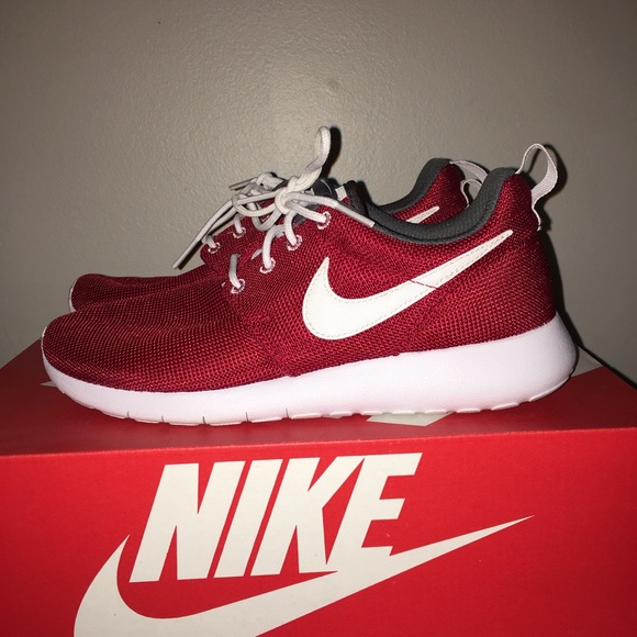 Nike Roshe One Infant//Toddlers Shoes Gym Red//Dark Grey//White 749430-603