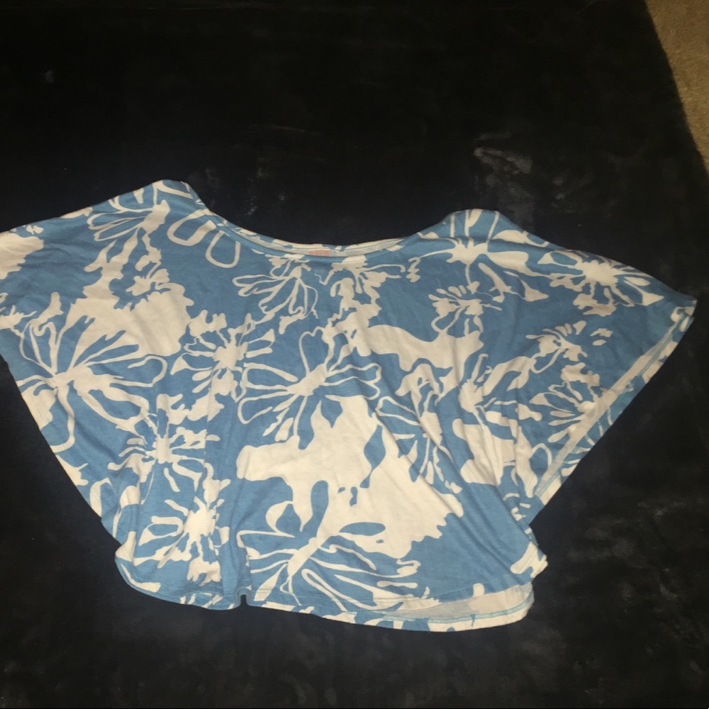 Blue and white crop top.