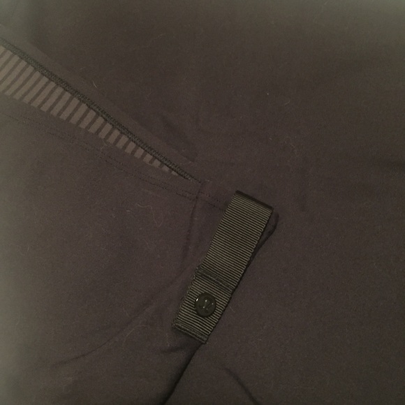 Lululemon Vinyasa Scarf - Picture 4 of 4