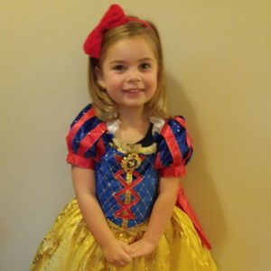 Meet your Posher, Danielle