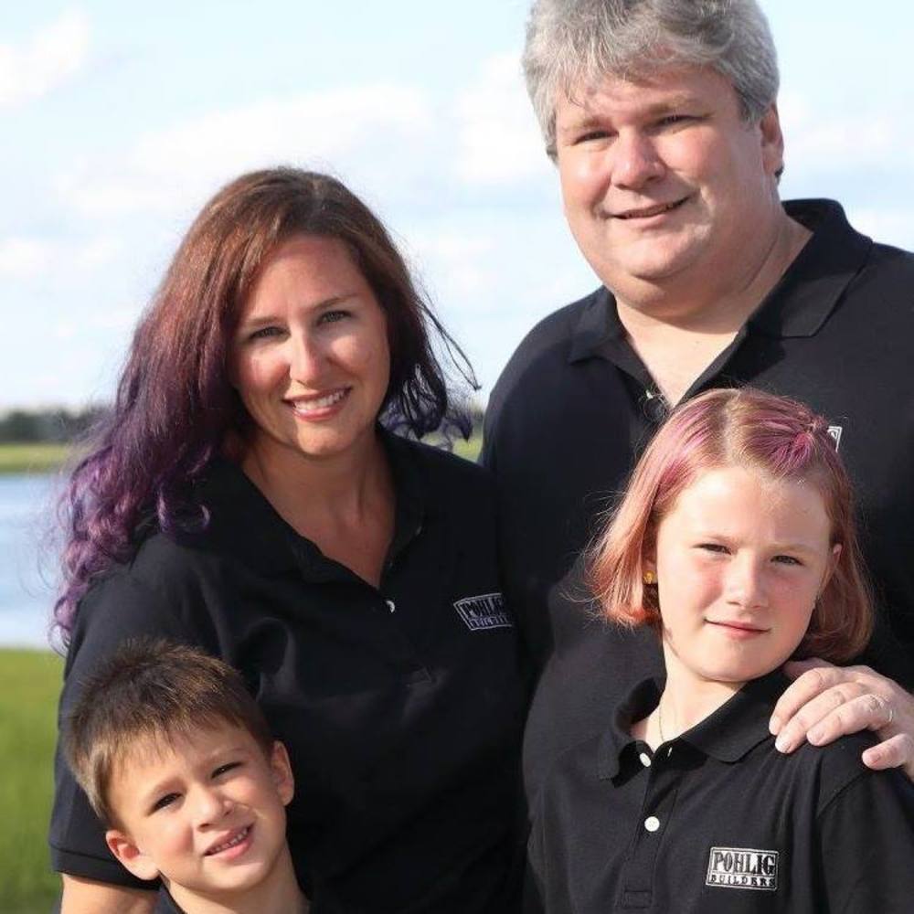 Meet your Posher, Kelly