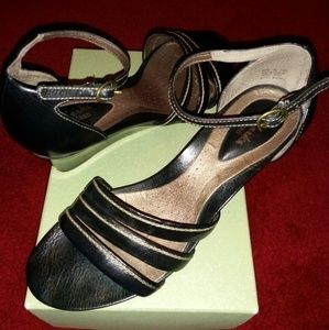 Clark Artisan Wedge Strap Sandles