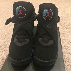 Air Jordan Retro 8 - Size 5.5Y
