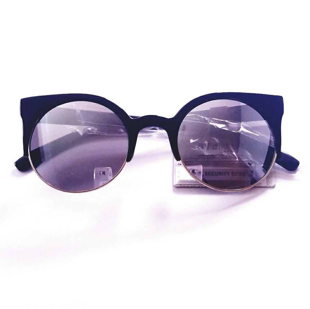 ☇3 for 15$☇Cat eye retro reflective sunglasses
