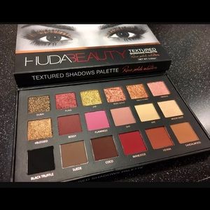 Huda Beauty Palette