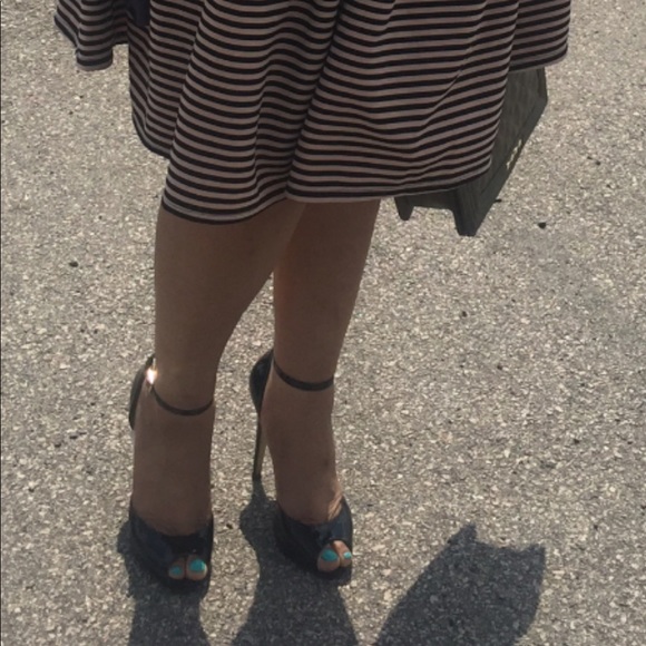 Ivanka Trump Heels - Picture 8 of 8