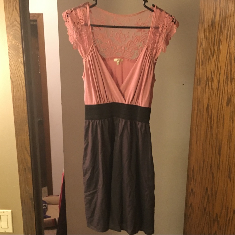 ADORABLE DRESS!!
