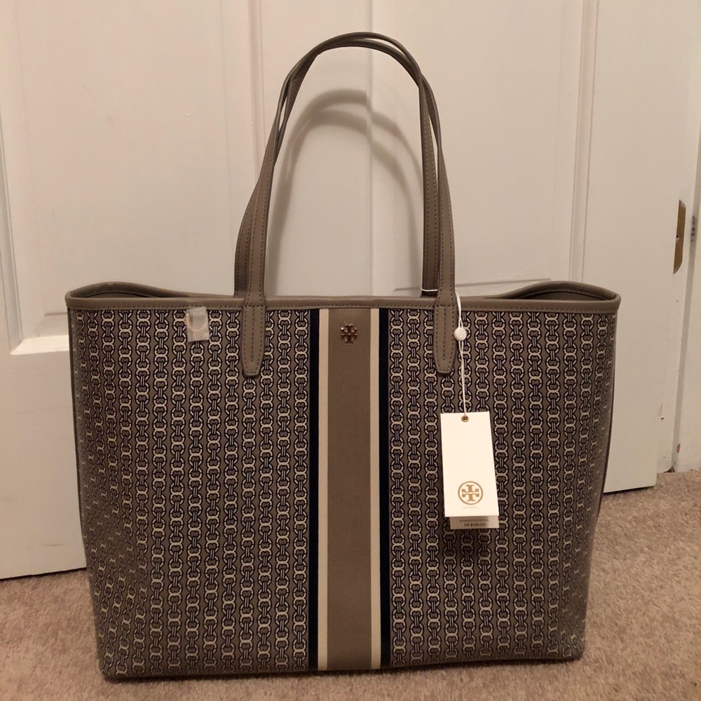 NWT Tory Burch Gemini Link Tote in French Gray