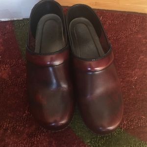 Dansko clogs size 38