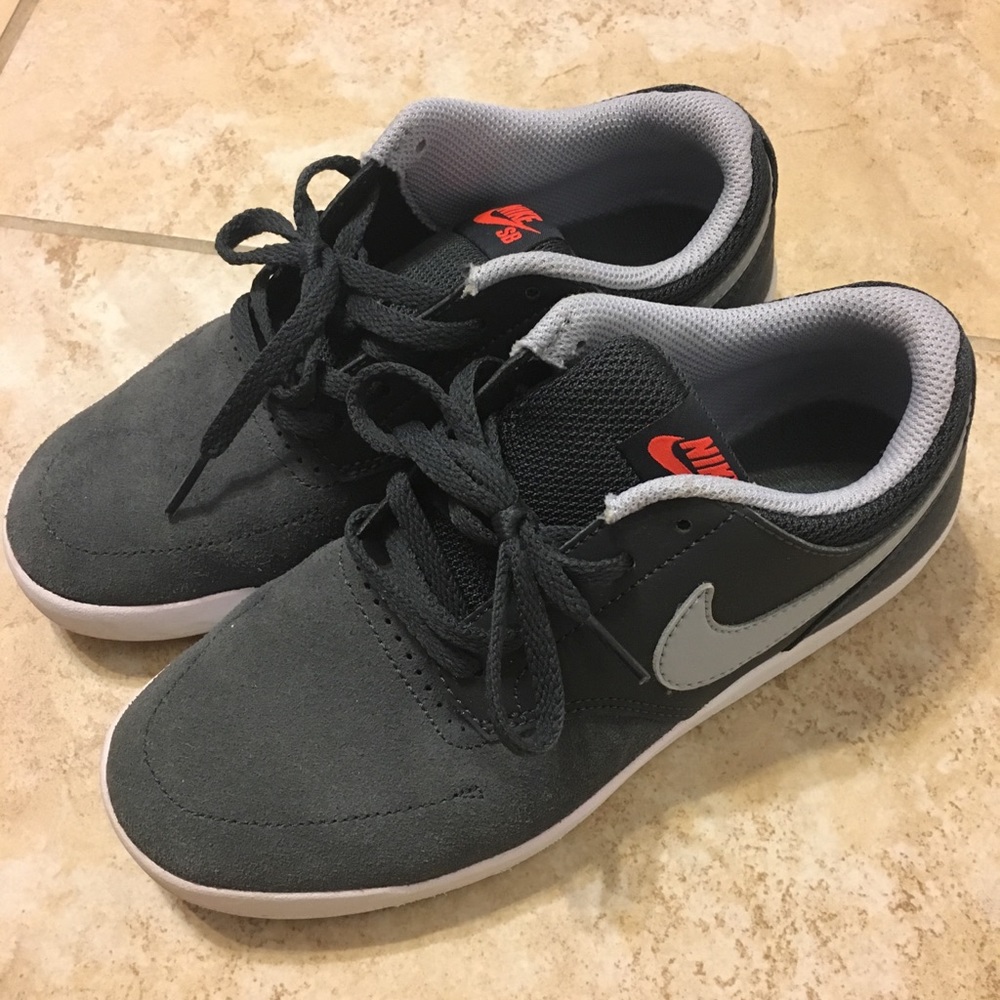 Nike SB Janoski boys shoes