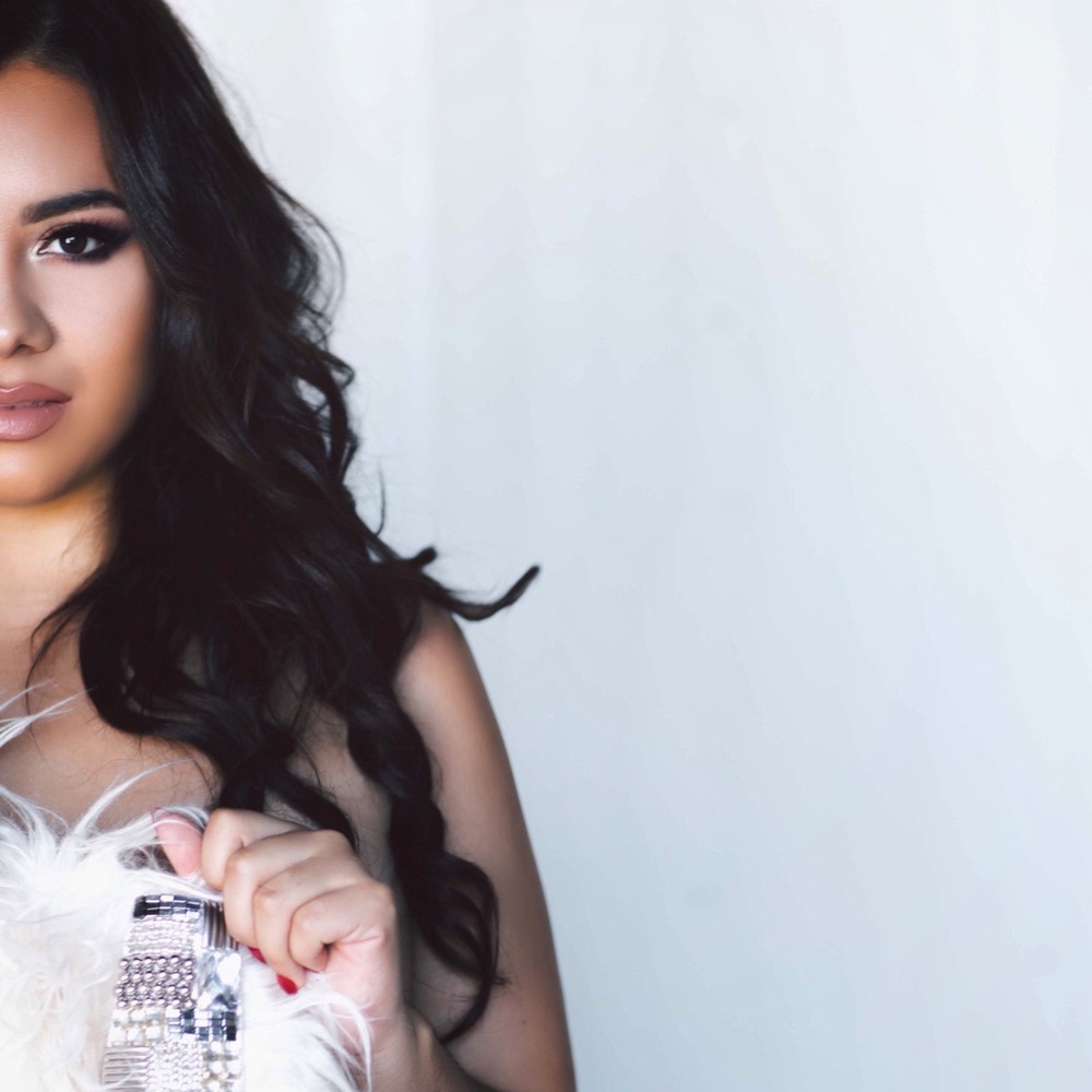 Meet your Posher, Carol