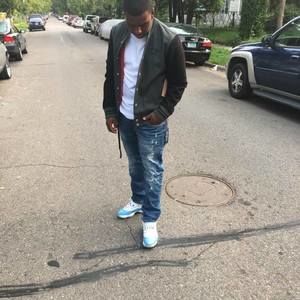 Meet your Posher, Parris