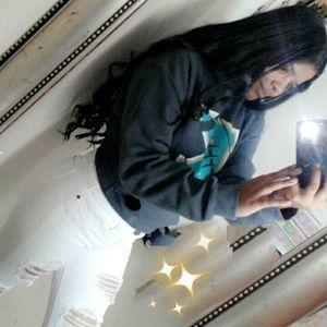 Meet your Posher, Angie