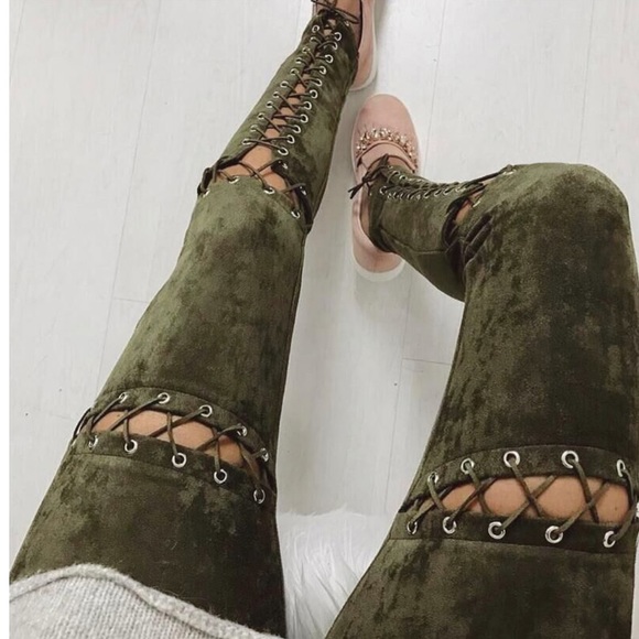 STRETCH LACE UP ⭐️ Last one❗️ - Picture 7 of 8