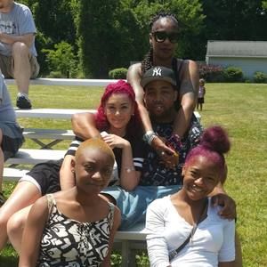 Meet your Posher, Charles